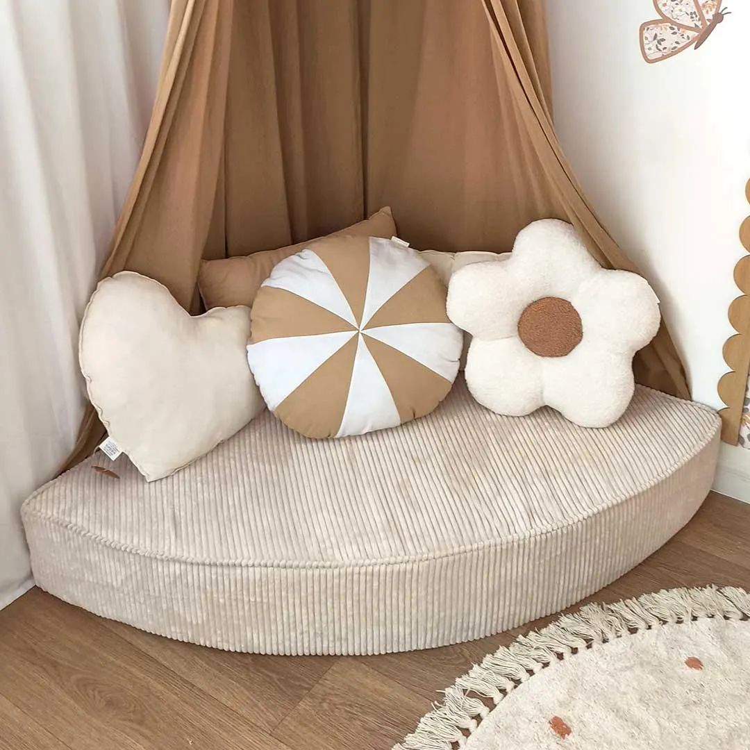 Cozy Corner - Sand